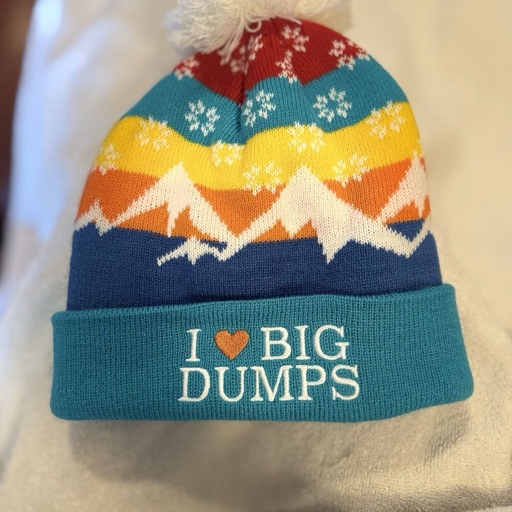 NWT Locale Snowflake Beanie Park City Logo Wear Ski Snowboard Resort Youth